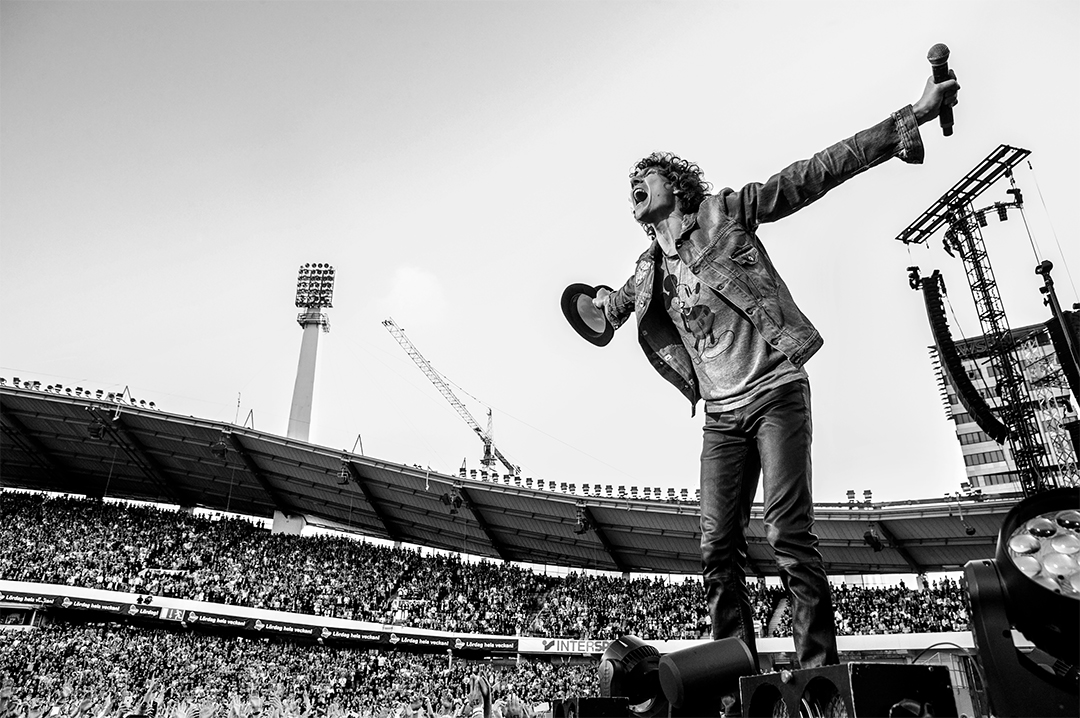 Dolly Parton, photographer: Pamela Springsteen. Gallery: Tres Hombres Art